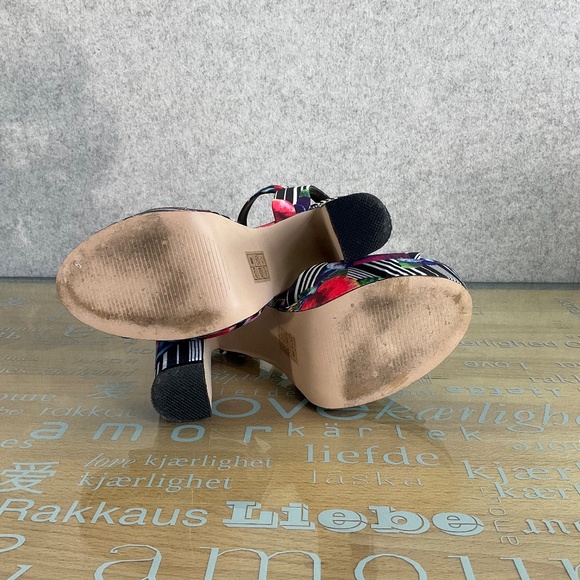 ALDO Floral & Stripe Platform Sandals 8 - Picture 5 of 5